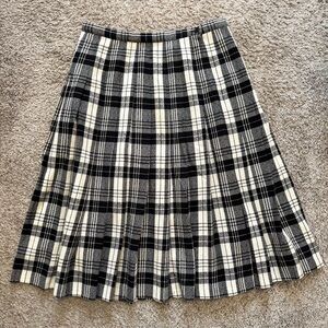 Pendleton Black and Cream Pleated Wool Skirt